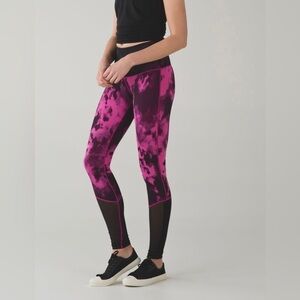 Lululemon - Sweaty Endeavor Tight